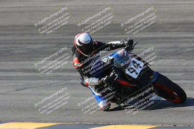 media/Mar-21-2025-CVMA Friday Practice (Fri) [[30cd4fe323]]/3-Racer 2/Session 2 (Bowl)/